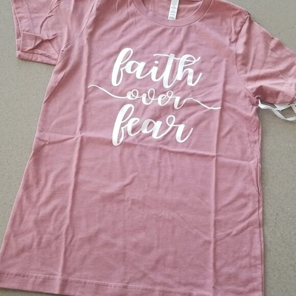 Faith over Fear Casual tee top - Picture 3 of 3